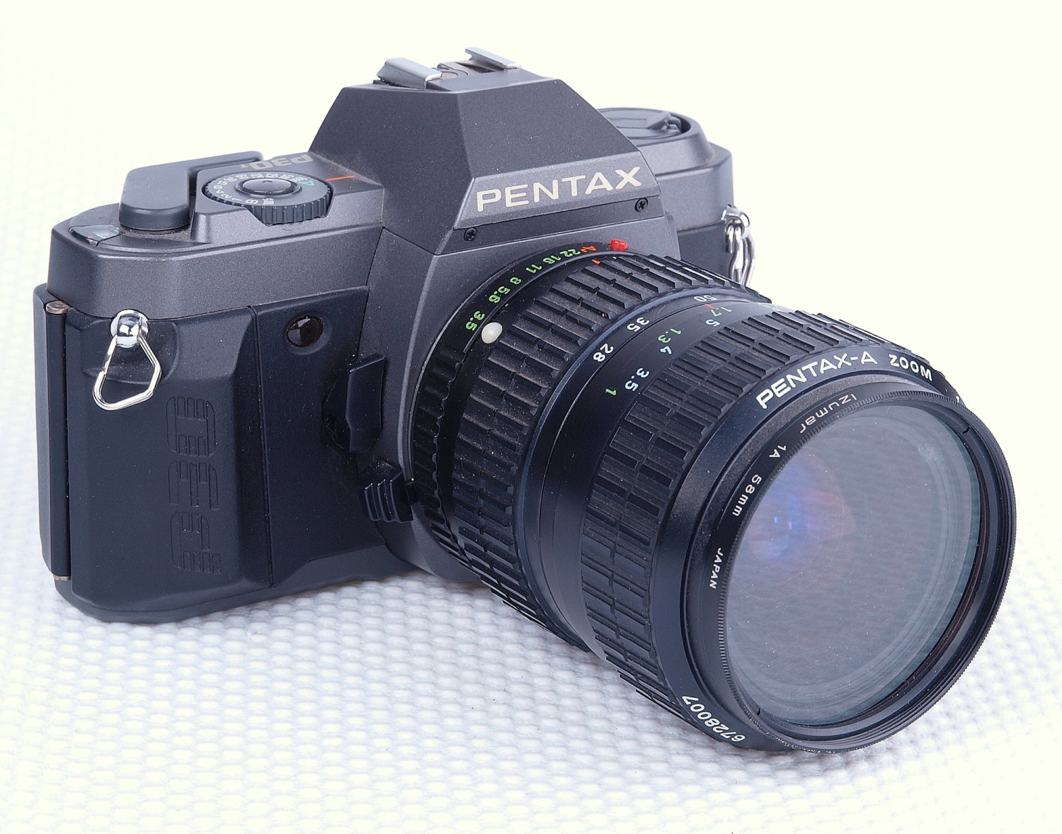 Pentax P30t with PentaxA zoom 2880mm F3.54.5 lens. Wide Angle