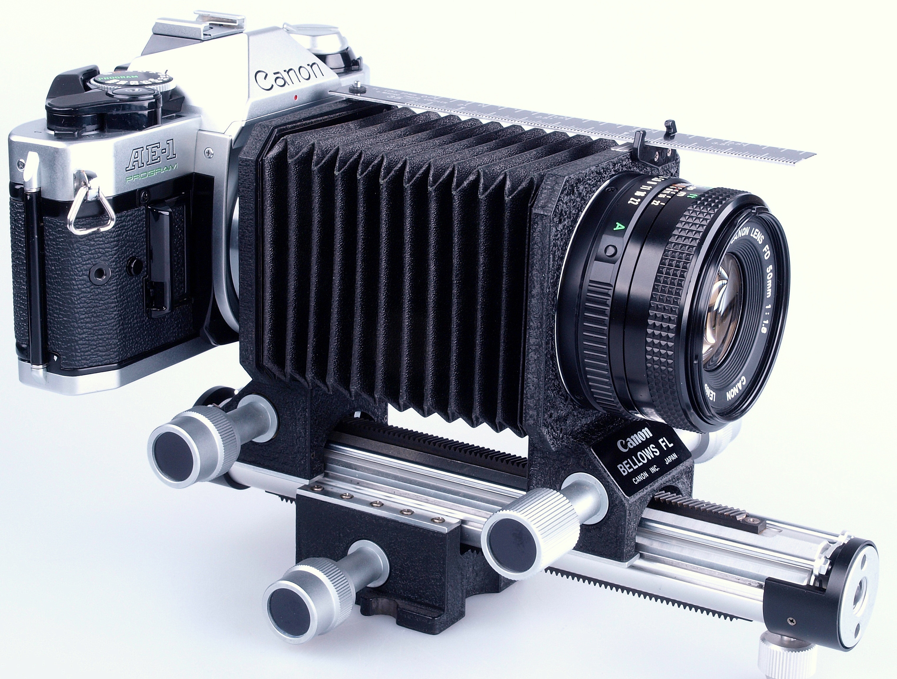 Canon Bellows FL. Made for the FL lenses. in very nice condition and